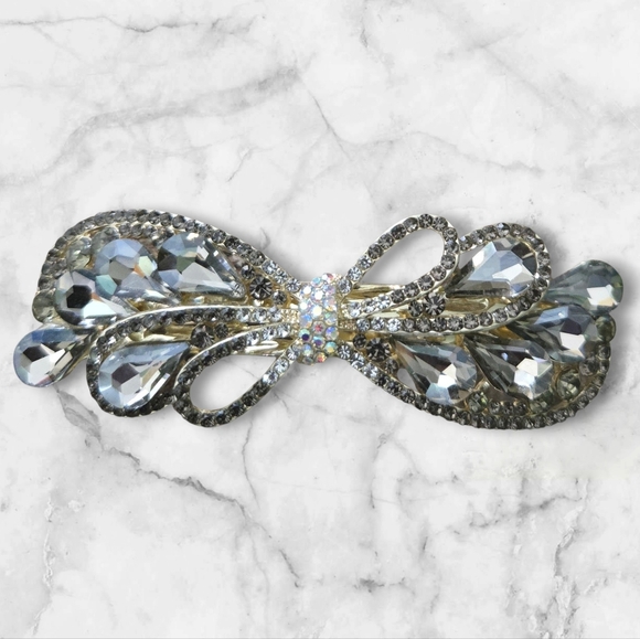 Vibrant Beautiful Ladies/Girls Hair Clips (ONLY DARK SILVER LEFT) - Picture 2 of 3